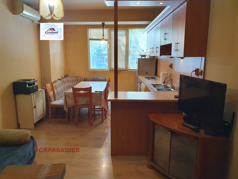 Продава  3-стаен област Стара Загора , гр. Казанлък , 69 кв.м | 42403381 - изображение [2]