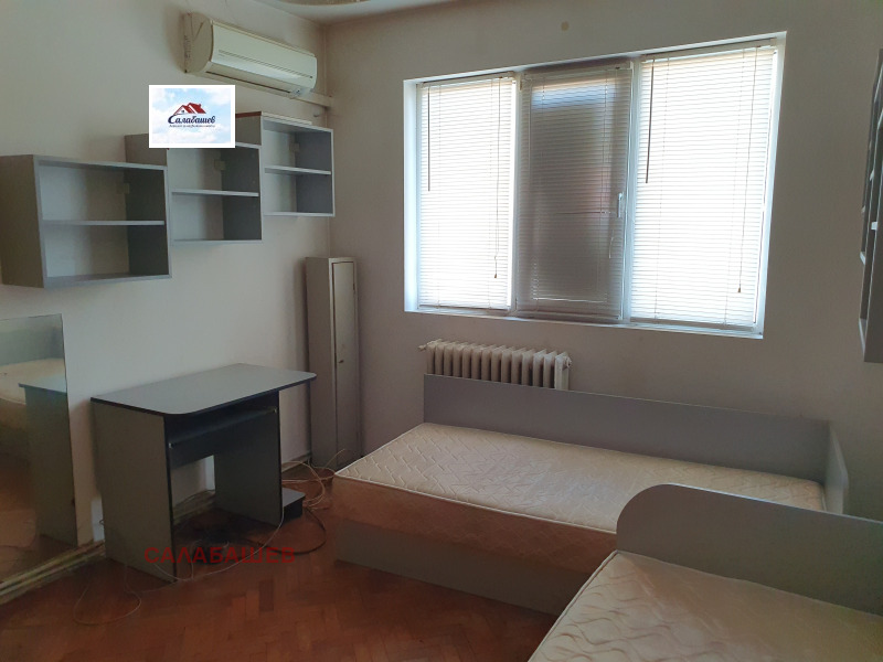 Продава  3-стаен област Стара Загора , гр. Казанлък , 69 кв.м | 42403381 - изображение [12]