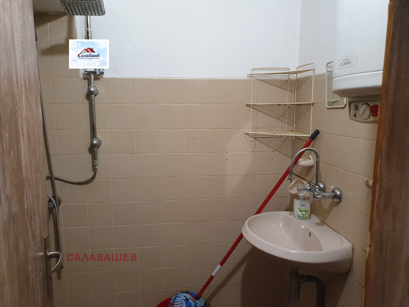 Продава  3-стаен област Стара Загора , гр. Казанлък , 69 кв.м | 42403381 - изображение [9]