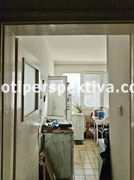 Продава 3-СТАЕН, гр. Пловдив, Център, снимка 2 - Апартаменти - 53855347