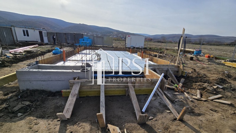 Продава КЪЩА, с. Първенец, област Пловдив, снимка 10 - Къщи - 51432095