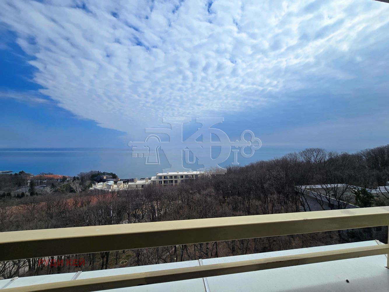 Продава 3-СТАЕН, гр. Варна, к.к. Чайка