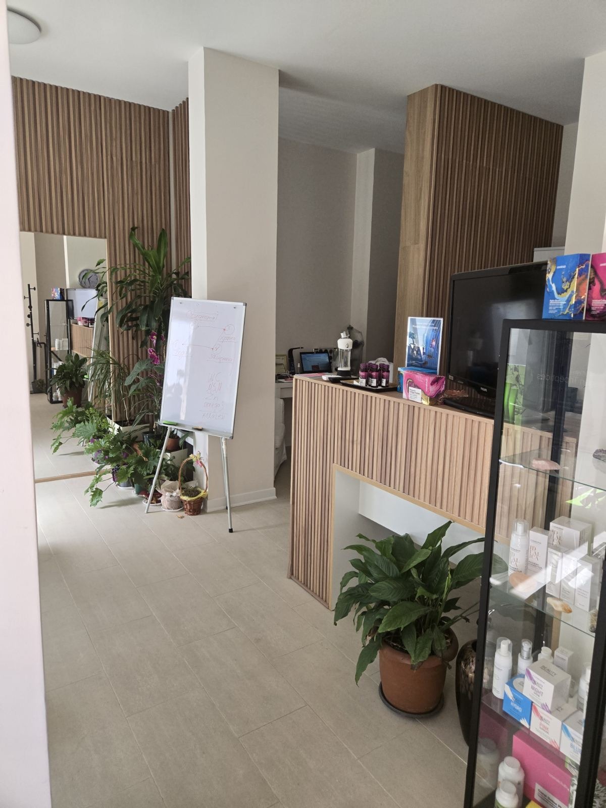 Продава ОФИС, гр. София, Център