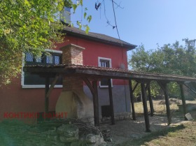 Casa Karlukovo, região Lovech 11