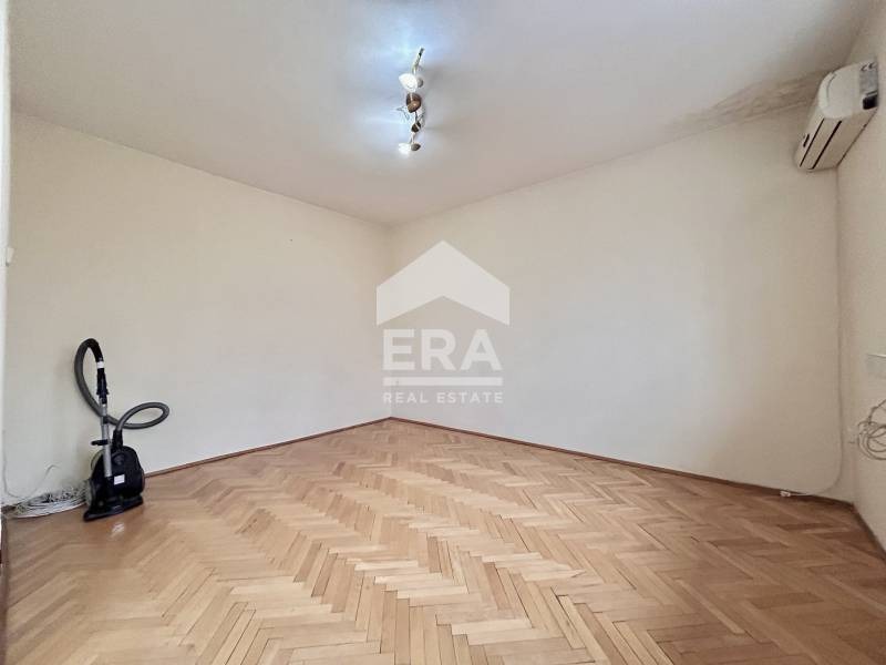 De vânzare  1 dormitor Sofia , Carpuzița , 53 mp | 75697103 - imagine [9]