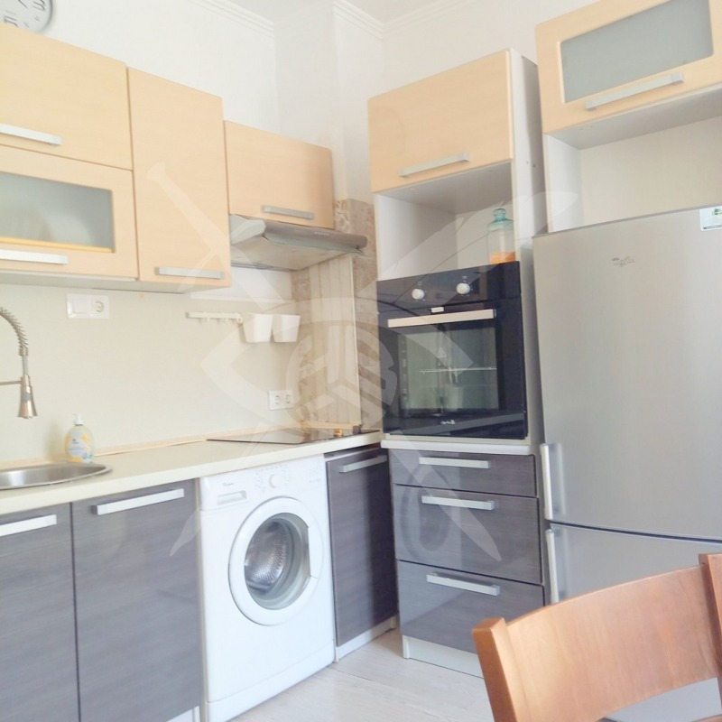 Продава  3-стаен, град София, Център •  225 000 EUR • ID 21909655 — holmes.bg - [1] 