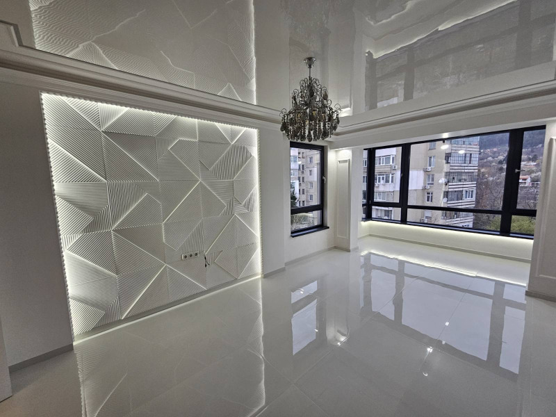 Продается  2 спальни Шумен , Боян Българанов 1 , 76 кв.м | 81390473