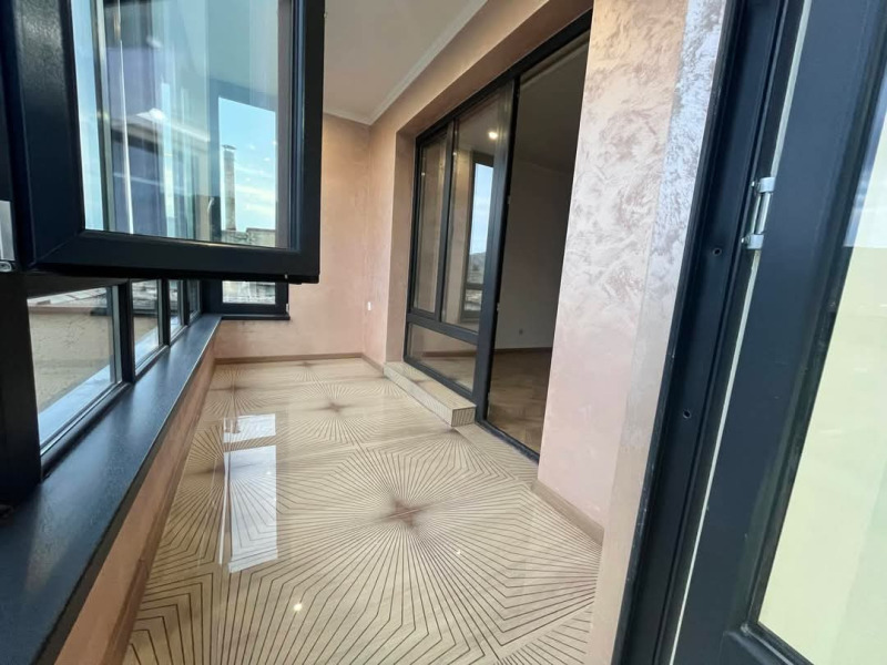 Продается  2 спальни Шумен , Боян Българанов 1 , 76 кв.м | 81390473 - изображение [2]
