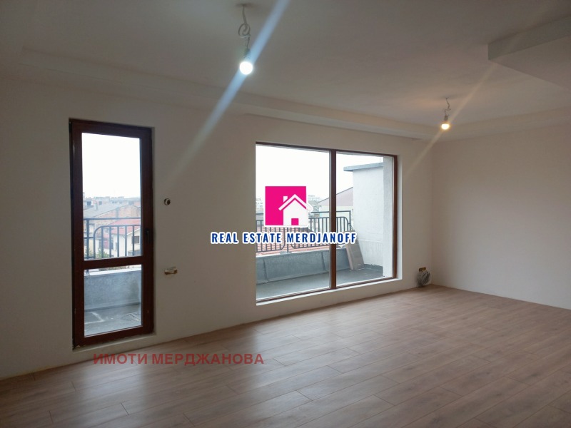 Продава 3-СТАЕН, гр. Стара Загора, Казански - изток, снимка 2 - Апартаменти - 52406963