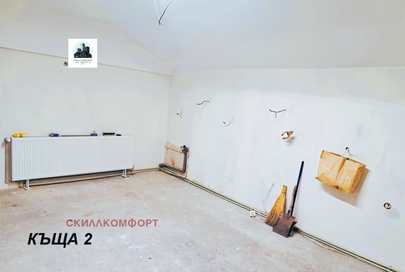 Te koop  Huis regio Sofia , Kostinbrod , 210 m² | 65770800 - afbeelding [15]