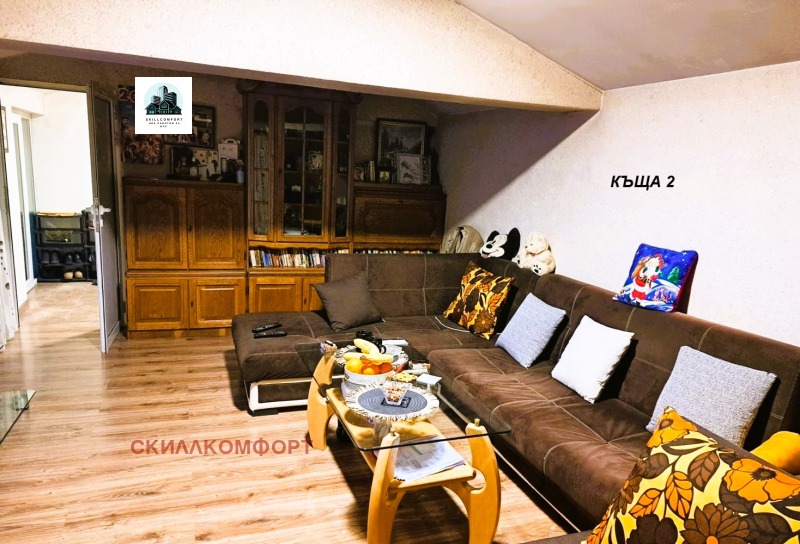 Te koop  Huis regio Sofia , Kostinbrod , 210 m² | 65770800 - afbeelding [12]
