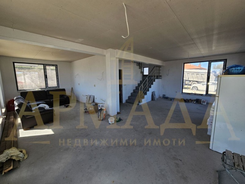 Te koop  Huis regio Plovdiv , Brestnik , 172 m² | 52751170 - afbeelding [4]