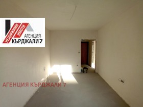 2-стаен град Кърджали, Възрожденци 2