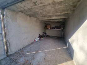 Garage Centar, Targovistje 2