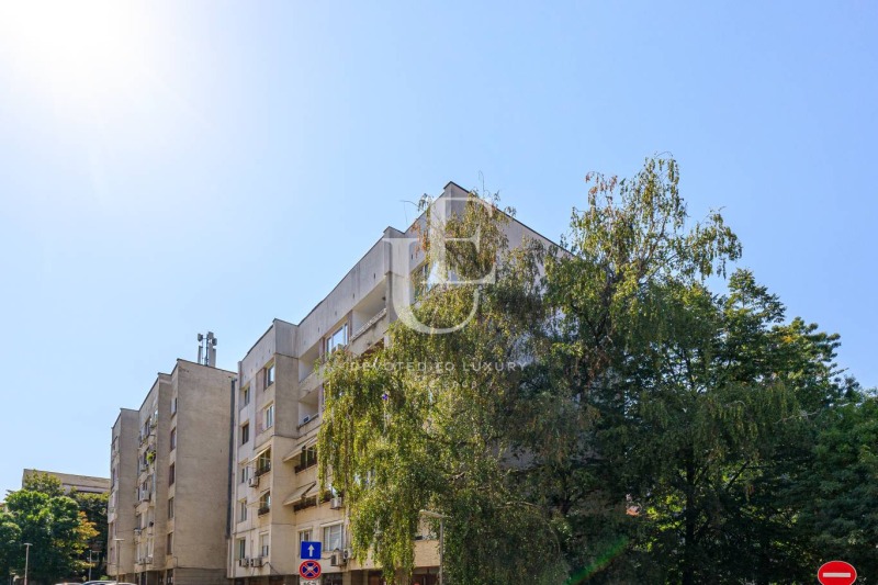 Продава  3-стаен град София , Лозенец , 96 кв.м | 32032075 - изображение [13]