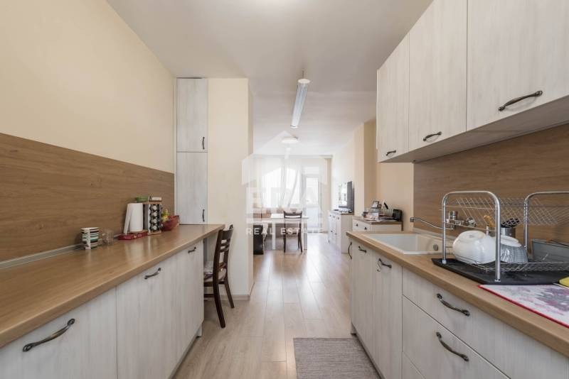 Продава 3-СТАЕН, гр. Варна, Център, снимка 4 - Апартаменти - 54262762