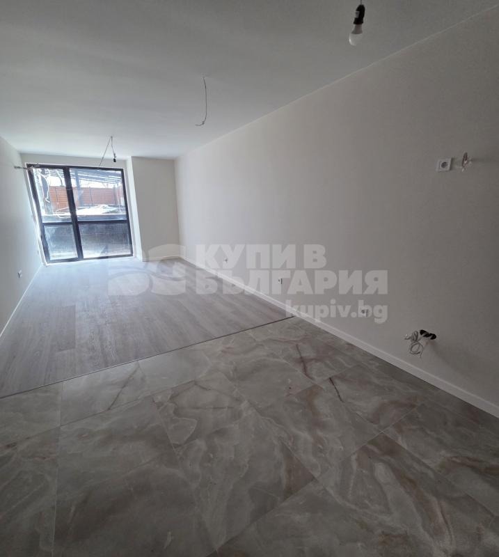 Продава 4-СТАЕН, гр. Варна, Бриз, снимка 10 - Апартаменти - 49461248