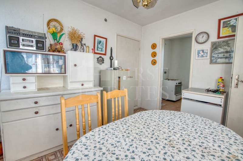 En venta  Casa región Sofia , Kostinbrod , 190 metros cuadrados | 17923050 - imagen [12]