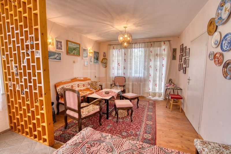 En venta  Casa región Sofia , Kostinbrod , 190 metros cuadrados | 17923050 - imagen [8]