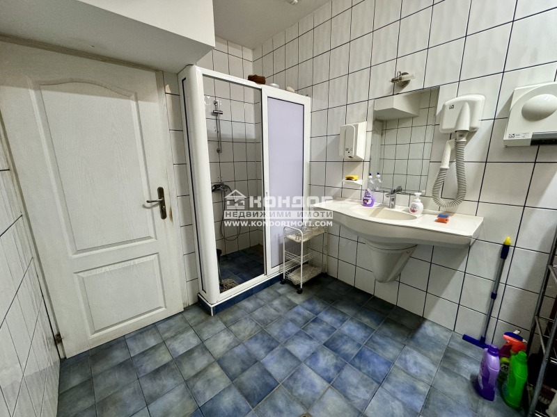 Na sprzedaż  Biuro Plowdiw , Wastaniczeski , 230 mkw | 28574997 - obraz [6]