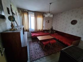 Продава етаж от къща област Разград с. Гецово - [1] 