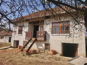 Продажба на имоти в с. Караисен, област Велико Търново - изображение 10 