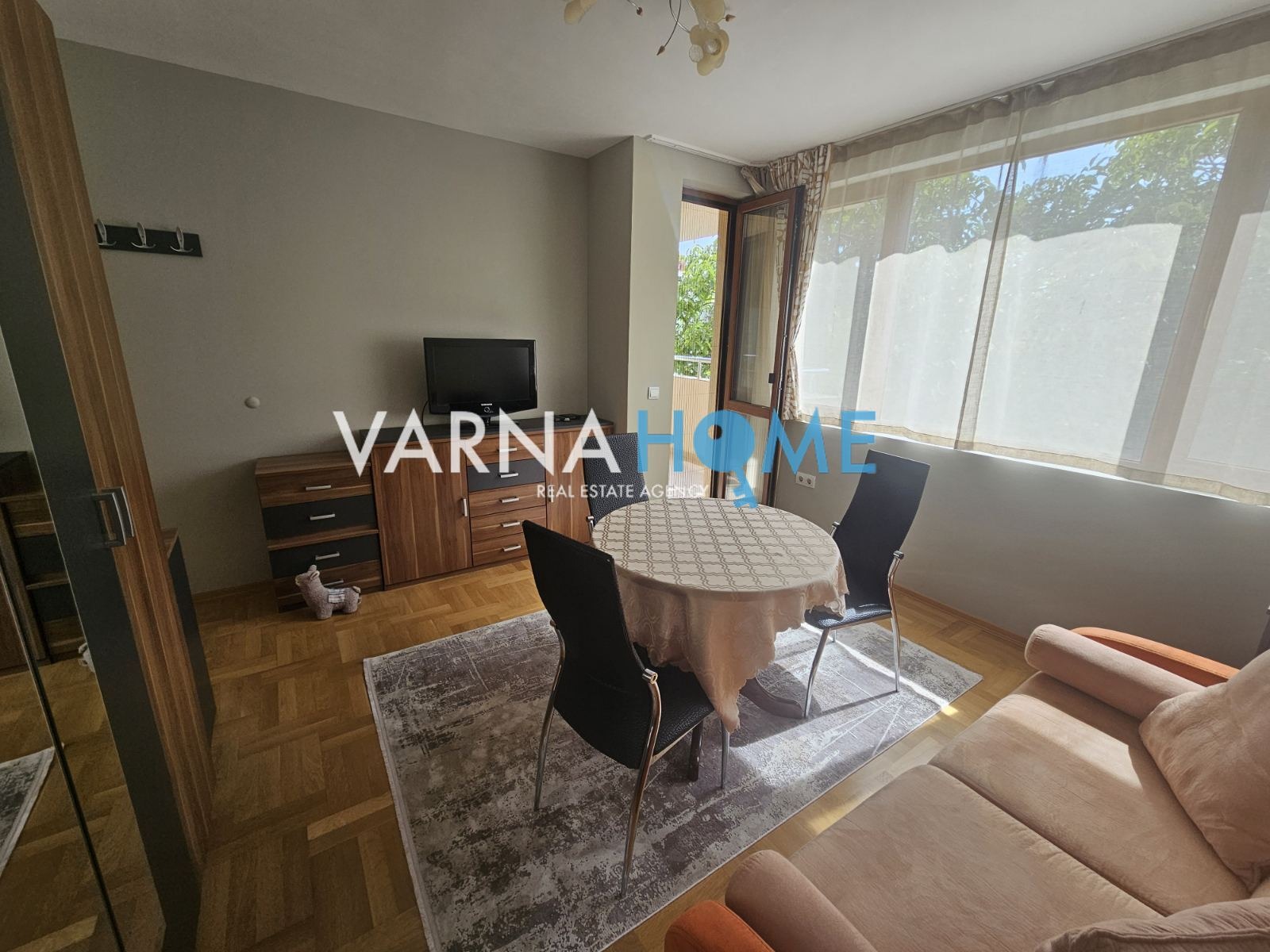 Продава 2-СТАЕН, гр. Варна, Левски 1, снимка 2 - Апартаменти - 56267020