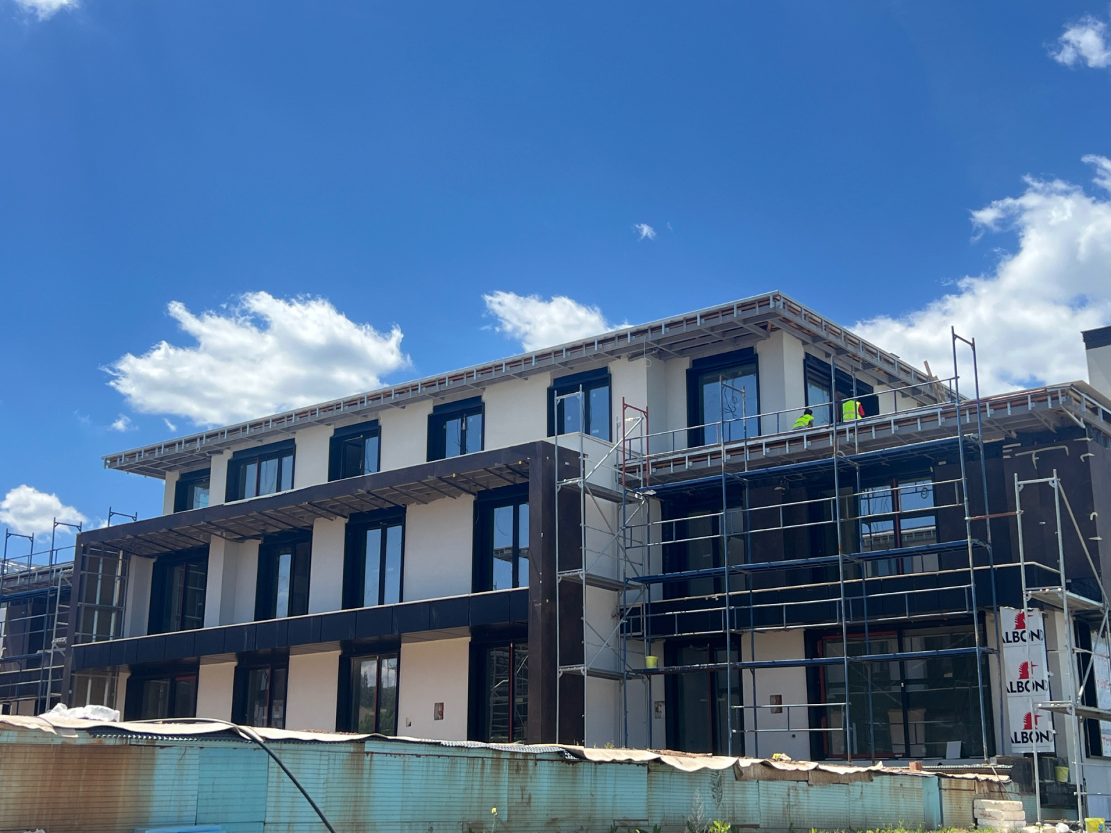 Продава 4-СТАЕН, гр. София, м-т Камбаните, снимка 2 - Апартаменти - 47065234