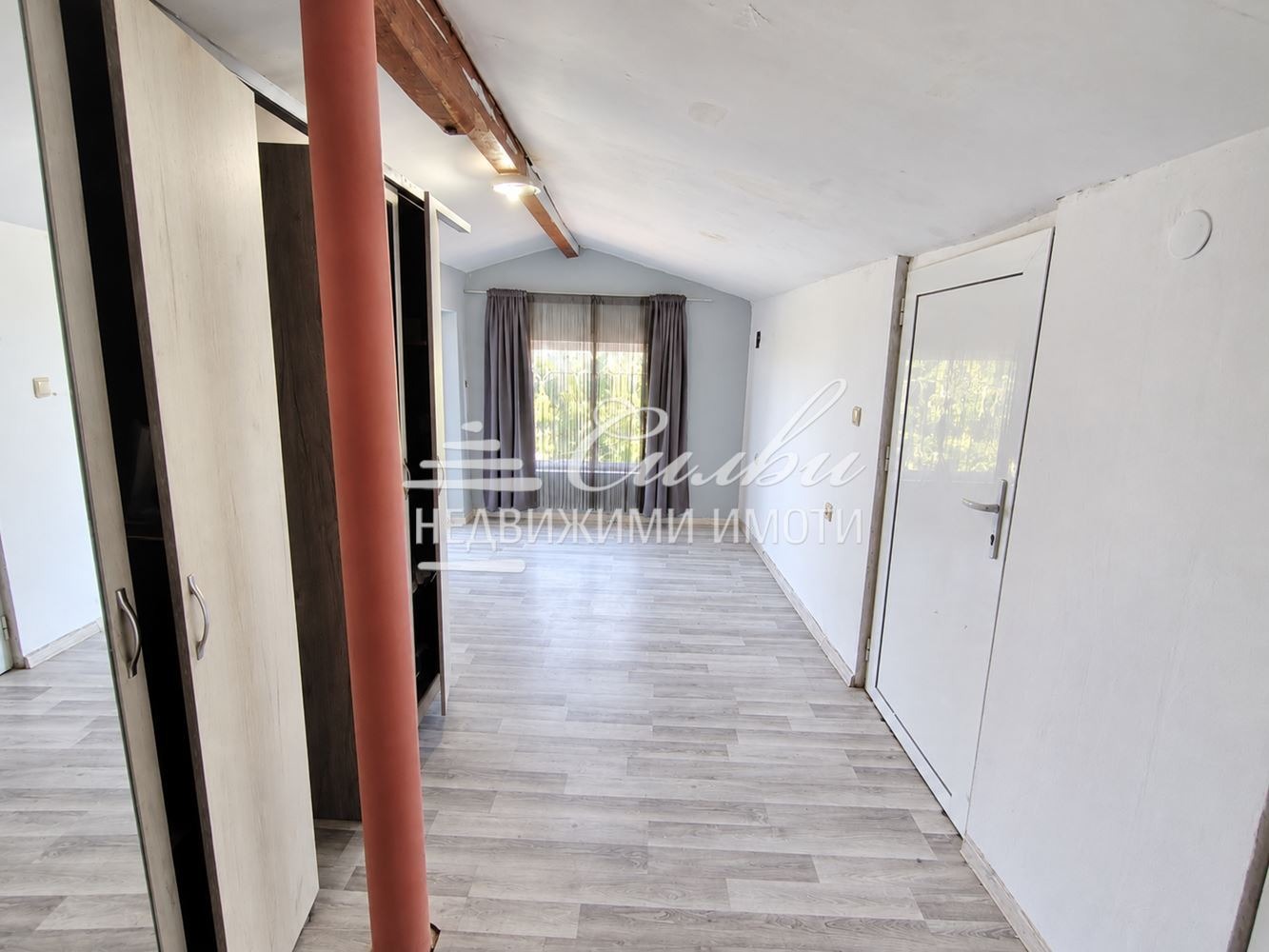 Продава КЪЩА, гр. Велики Преслав, област Шумен, снимка 10 - Къщи - 56021974