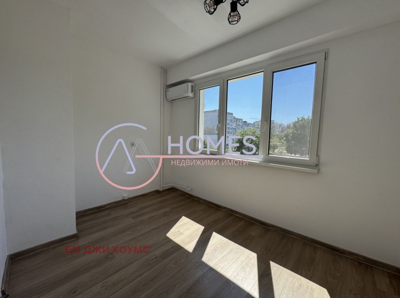 Myytävänä  Studio Sofia , Ljulin 2 , 47 neliömetriä | 32046920