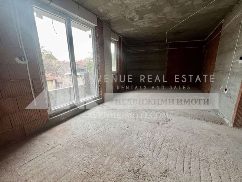 Na prodej  1 ložnice Plovdiv , Centar , 67 m2 | 68857702