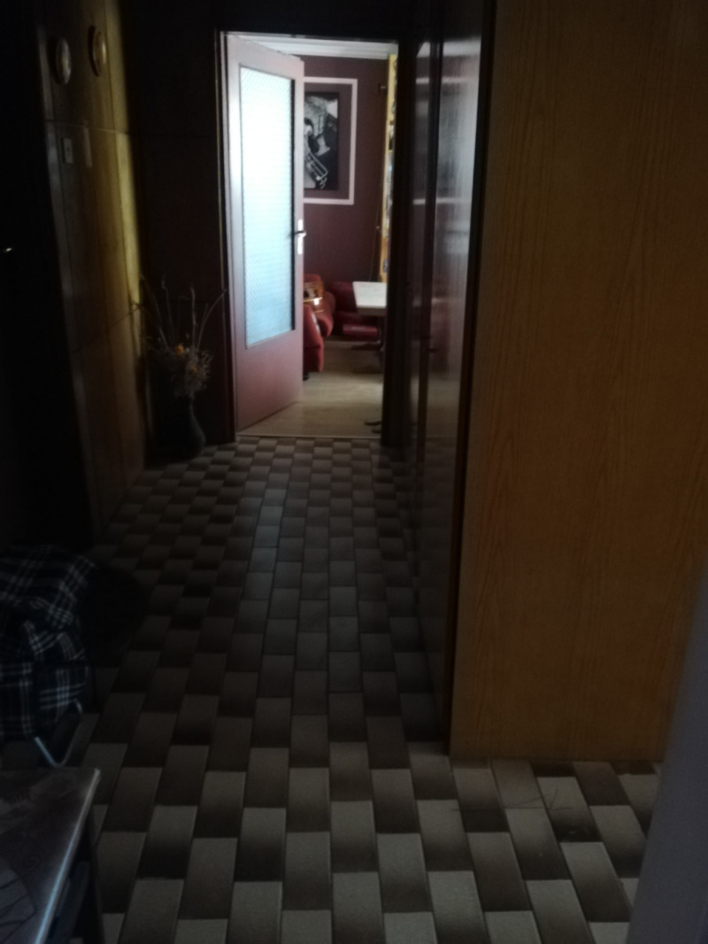 À venda  1 quarto Pernik , Proutchvane , 68 m² | 84762230 - imagem [5]