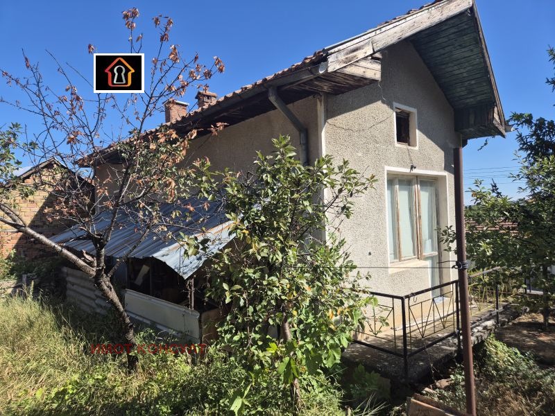 Продава КЪЩА, гр. Враца, Бистрец