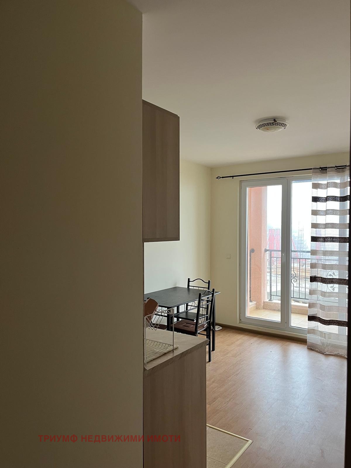 Продава 1-СТАЕН, гр. Бяла, област Варна, снимка 4 - Апартаменти - 55359983