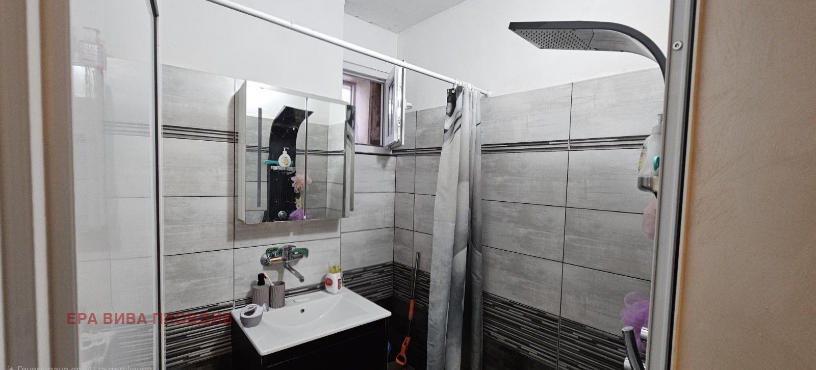 Продава ЕТАЖ ОТ КЪЩА, гр. Пловдив, Кършияка, снимка 9 - Етаж от къща - 54224367