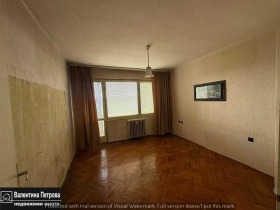 1 camera da letto Vazragdane, Ruse