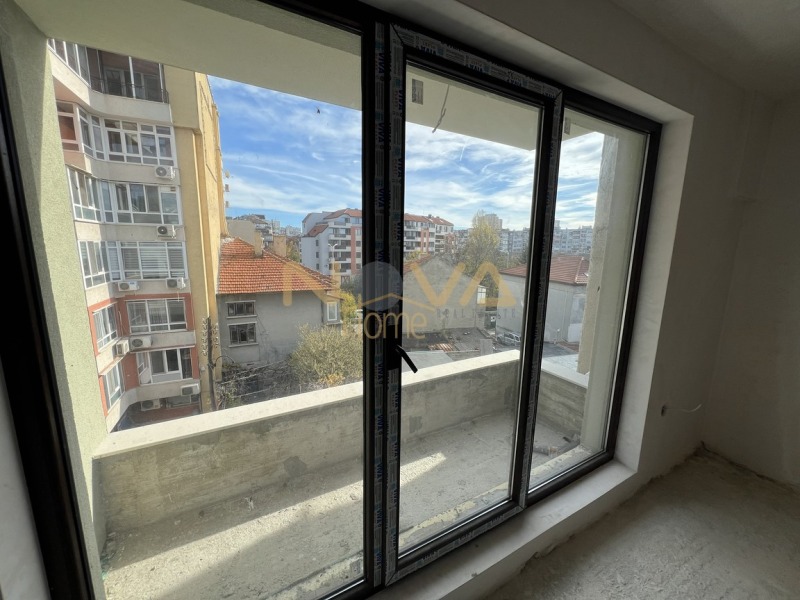 Продава 1-СТАЕН, гр. Варна, Цветен квартал, снимка 2 - Апартаменти - 52810311