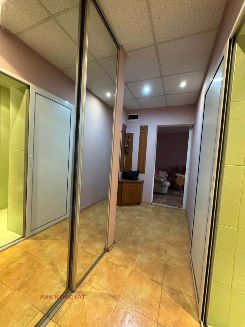 Zu verkaufen  2 Schlafzimmer Targowishte , Borowez , 78 qm | 83549354 - Bild [2]
