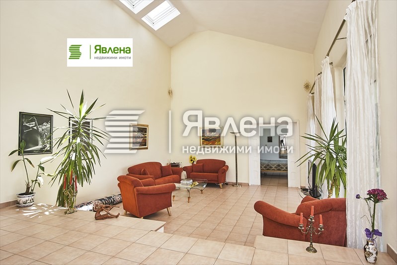 Продава КЪЩА, с. Горна Василица, област София област, снимка 17 - Къщи - 54860873