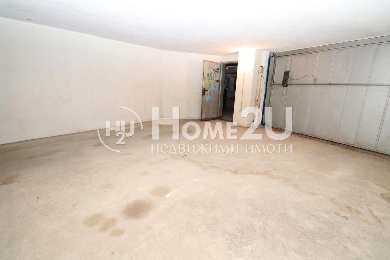 Продава ГАРАЖ, ПАРКОМЯСТО, гр. София, Медицинска академия, снимка 2 - Гаражи и паркоместа - 54341346