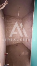 Продава  2-стаен град Плевен , Широк център , 73 кв.м | 28092135 - изображение [12]
