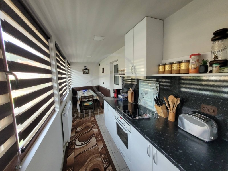 Te koop  Huis verdieping regio Plovdiv , Karlovo , 220 m² | 31549948 - afbeelding [12]