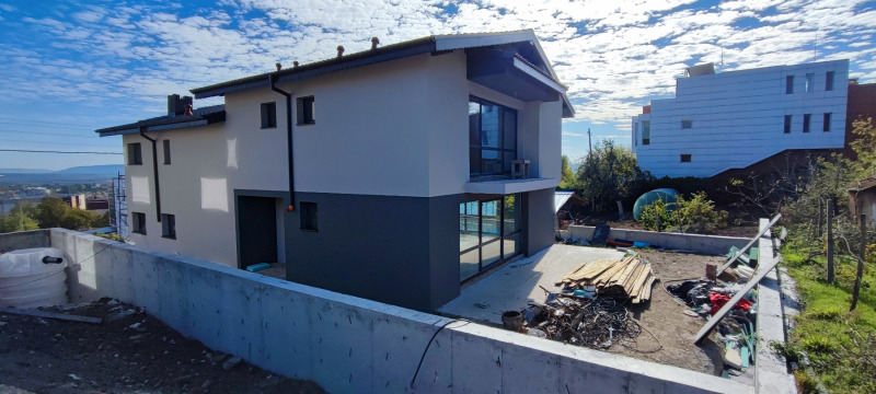 Til salgs  Hus Sjumen , 2-ri korpus , 150 kvm | 50924250