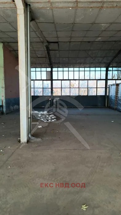 Zu verkaufen  Lagerung region Plowdiw , Tscheschnegirowo , 25000 qm | 49253076 - Bild [2]