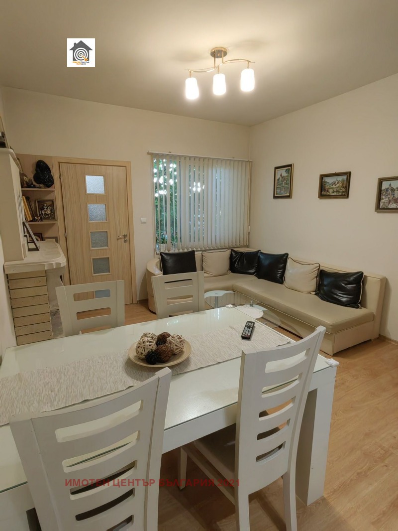 Продава ЕТАЖ ОТ КЪЩА в град Плевен, Широк център - 104 кв.м / 250 000 € » 488 957.50 лв., ИМОТЕН ЦЕНТЪР БЪЛГАРИЯ 2021