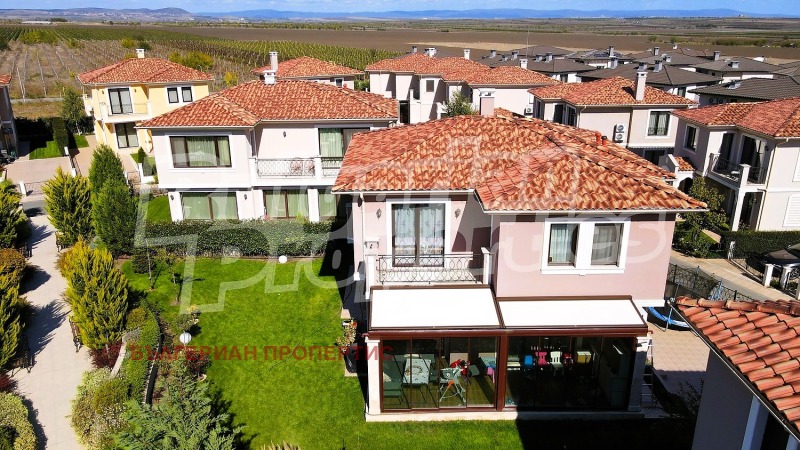 Продава КЪЩА в област Бургас, гр. Поморие - 116 кв.м / 196 500 € » 384 320.60 лв., БЪЛГЕРИАН ПРОПЕРТИС