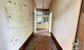 Hus Samokov, region Sofia 13