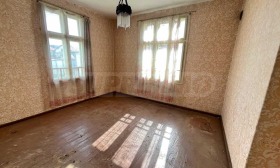 Hus Samokov, region Sofia 4