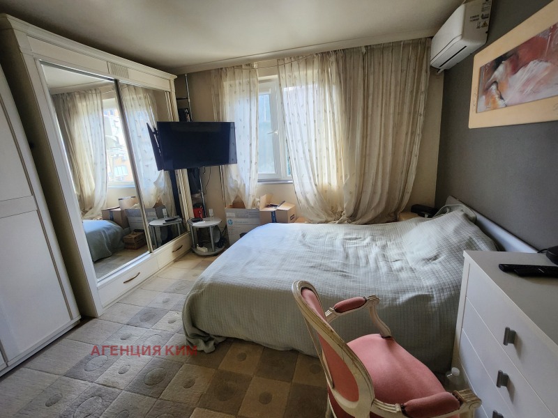 En venta  2 dormitorios Sofia , Tsentar , 73 metros cuadrados | 94015369 - imagen [6]