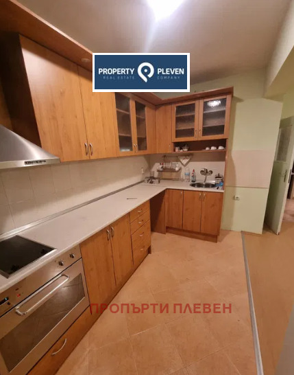 Продава 4-СТАЕН, гр. Плевен, Сторгозия, снимка 1 - Aпартаменти - 48010987